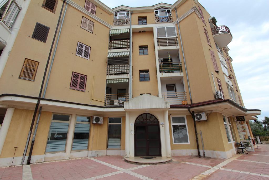 Room Roma Rovinj Luaran gambar